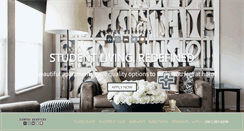 Desktop Screenshot of livecampusquarters.com